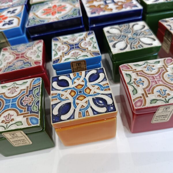 Caixa Peq. Hispano Arabe - Artesã